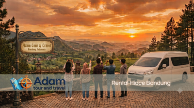 Rombongan wisata menikmati sunset di pegunungan Bandung bersama layanan sewa Hiace di Bandung dari Adam Tour & Travel.